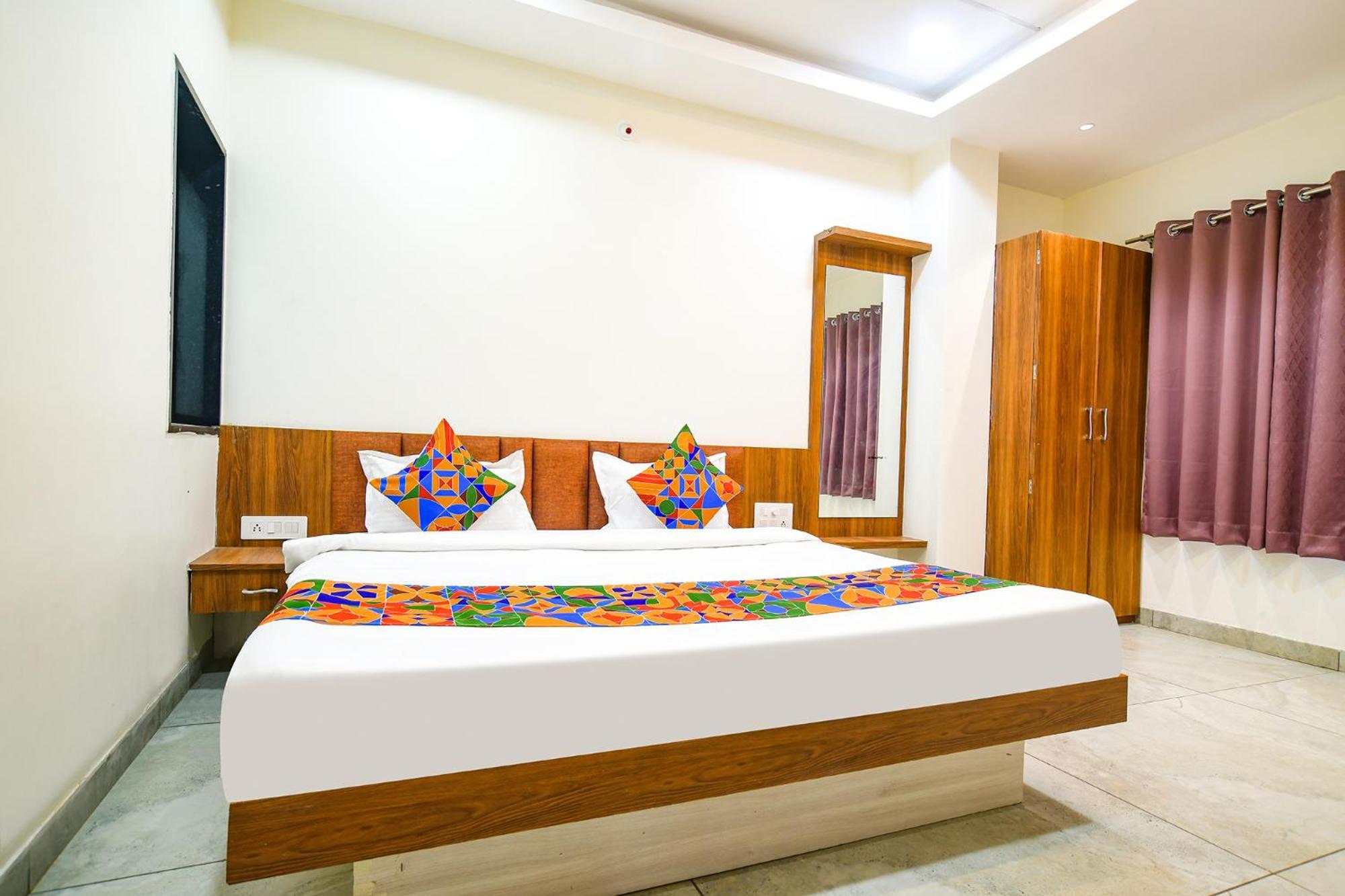 Fabhotel Shree Nakoda Paradise Ujjain Exterior photo