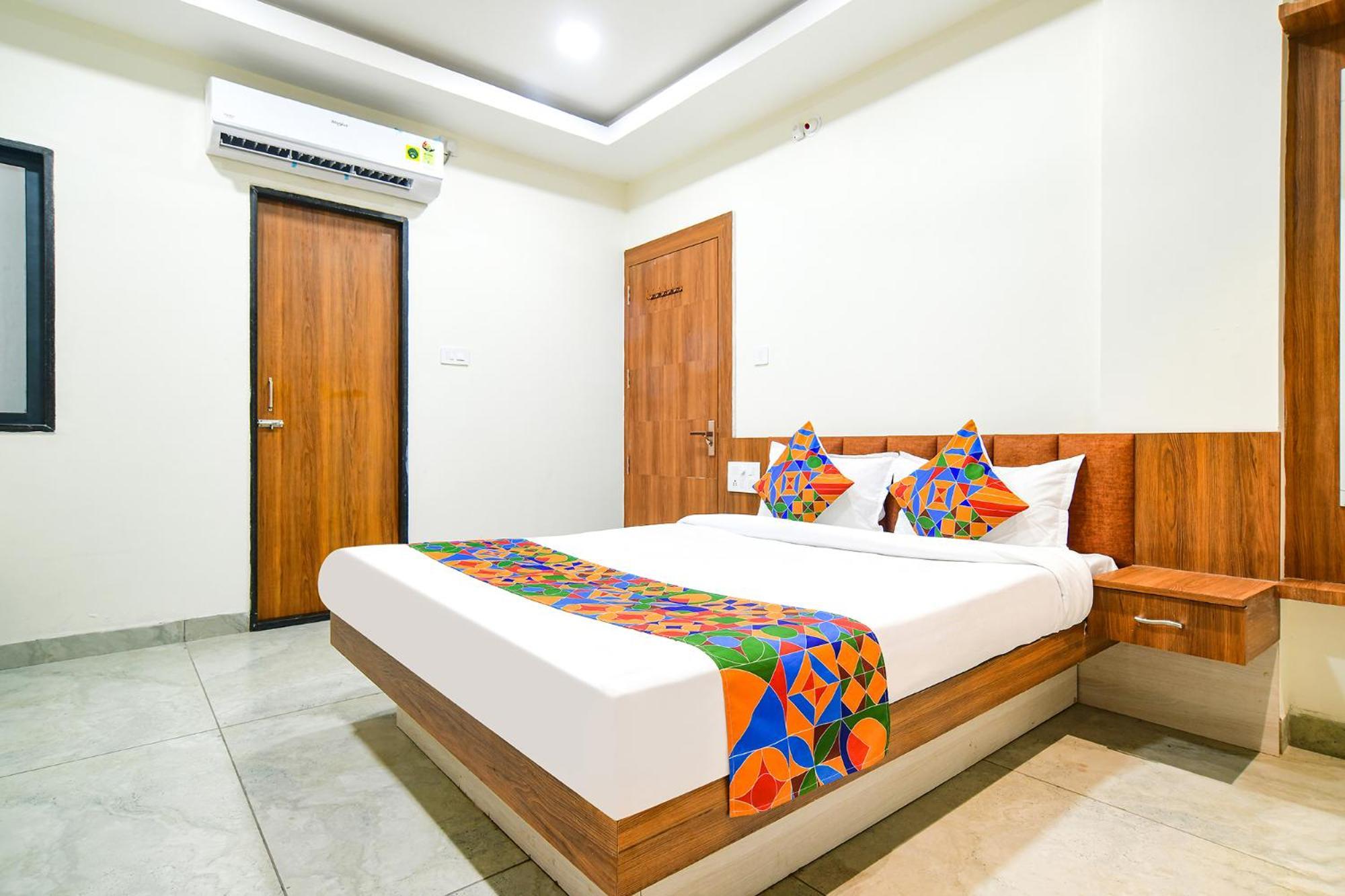 Fabhotel Shree Nakoda Paradise Ujjain Exterior photo