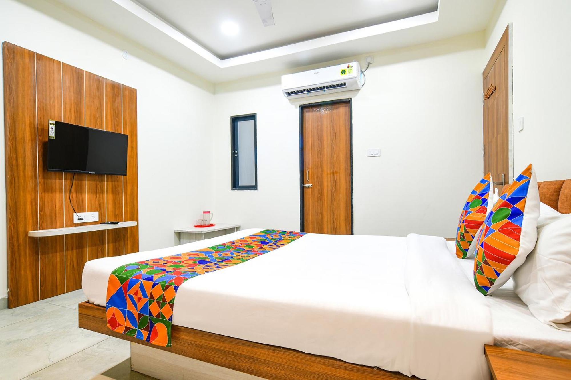 Fabhotel Shree Nakoda Paradise Ujjain Exterior photo